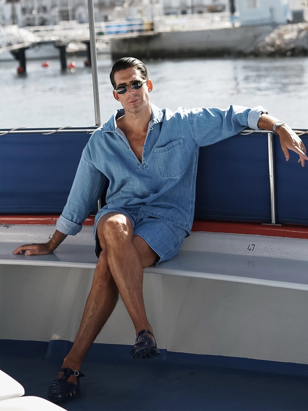 Man wearing a relaxed top in a current-week menswear look